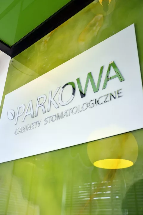Usługi stomatologiczne Parkowej